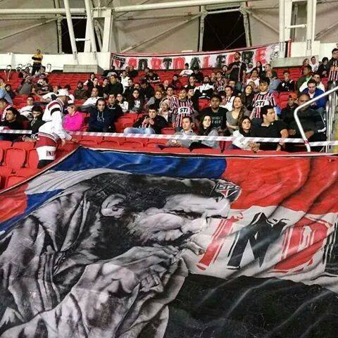 ultras_antifaa's tweet photo. #Brazil — São Paulo FC supporters' iconic Che Guevara banner. https://t.co/83bk9R1iiy
