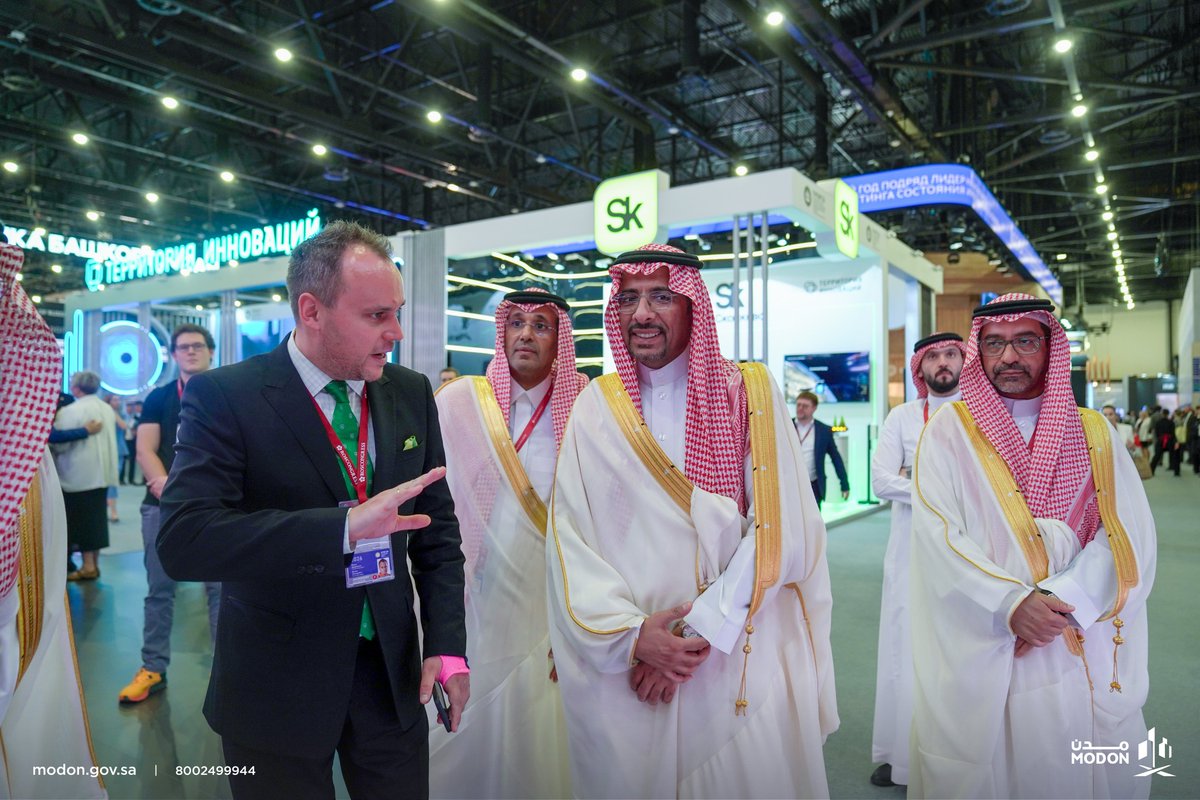 Modon_En's tweet photo. H.E. the Minister of Industry and Mineral Resources, @BAlkhorayef, alongside MODON’s CEO, Eng. @M_Alargoubi, toured the exhibition held on the sidelines of the St. Petersburg International Economic Forum #SPIEF2026. The visit reflects Saudi Arabia’s commitment to staying on top of the latest technologies and drawing benecit from global industrial expertise.