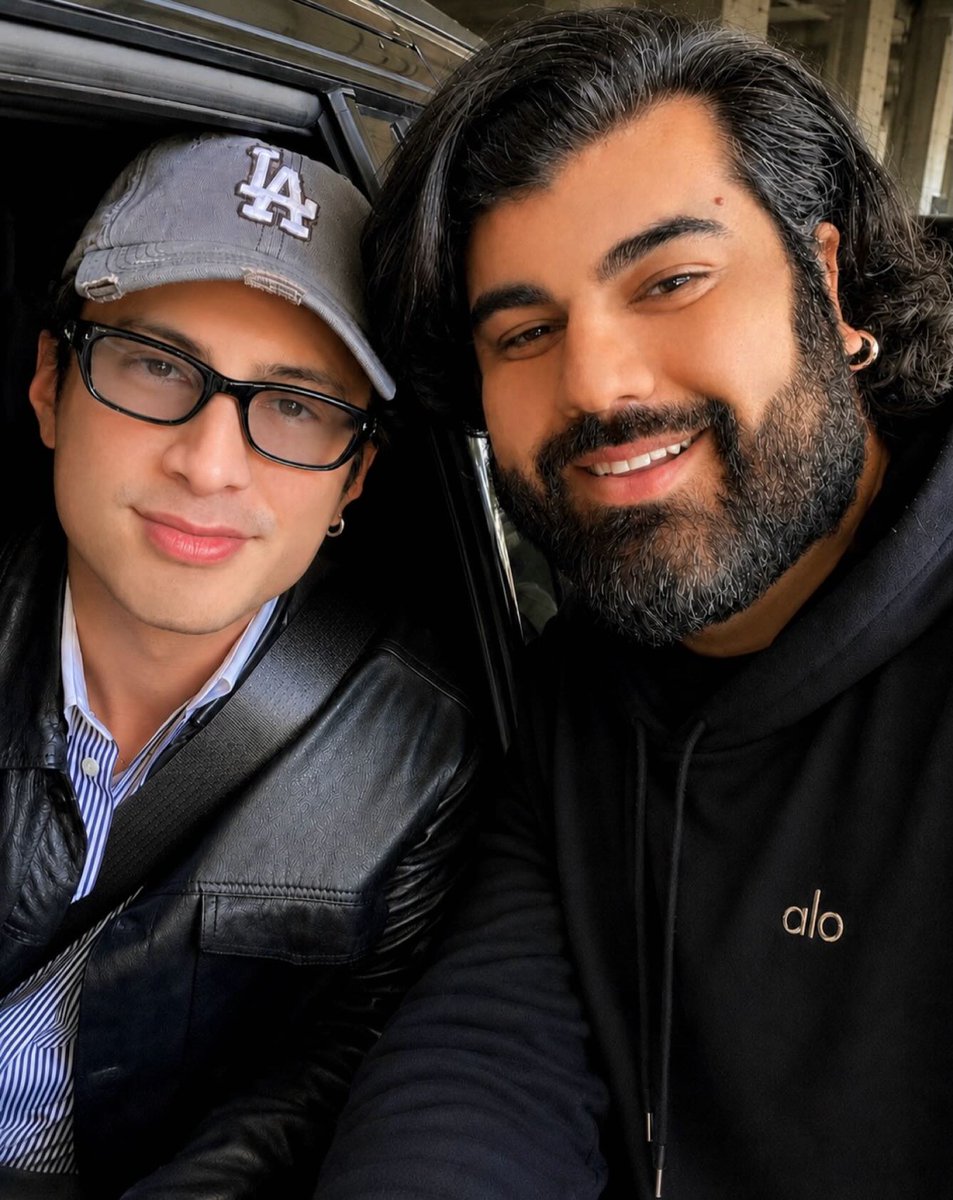 hudsonwphotos's tweet photo. New fanpics of Hudson Williams

via pantherparsons &amp; jean.philippe.perron IG https://t.co/Btcl9uAU98