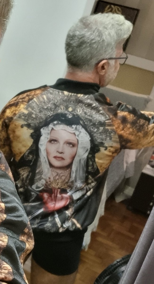 willscorpion69's tweet photo. Nova música da @madonna
://open.spotify.com/track/3ziJR4EpMEzjvdli8YIV6X?si=K5YtrCJsQ9ujiFrkO4mmNg https://t.co/U8exk3SrvK