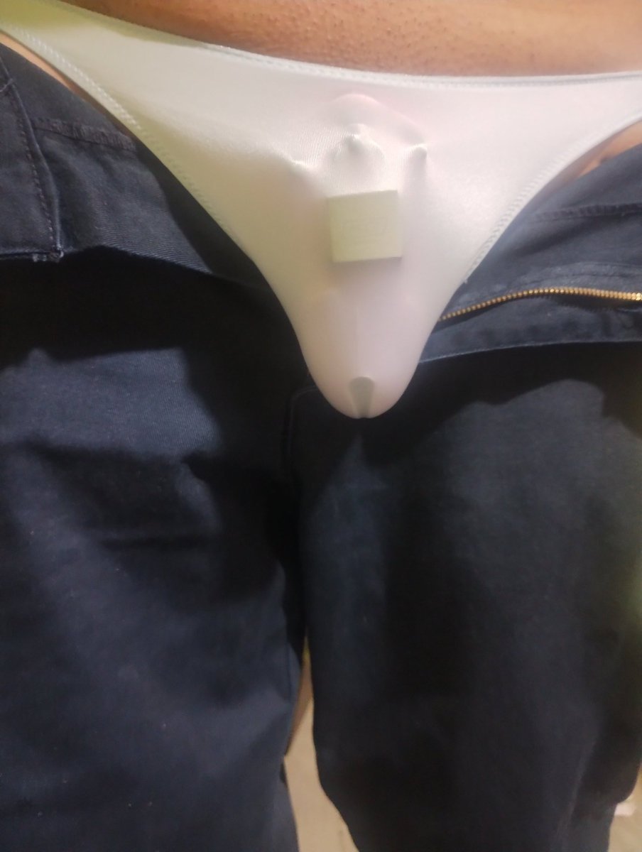 sissy_viky's tweet photo. #sissy #tanga #chastity #femboy
Así este viernes en la oficina https://t.co/jAtEUd0TwX