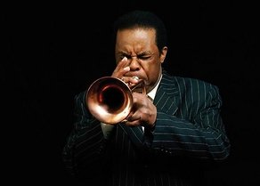 CapitalJazzClub's tweet photo. #NP, 'Little Sunflower', featuring #AlJarreau, off #FreddieHubbard's *Anthology: The Soul Fusion Years 66-82*. (2002). The #CapitalJazzClub984, with #JacobAsiyo, &amp; @KaimaMwiti.
Arranged By, Conductor, Producer: Claus Ogerman
Producer: F. Hubbard
Written By: A. Jarreau, F. Hubbard https://t.co/R4vzsseqVV