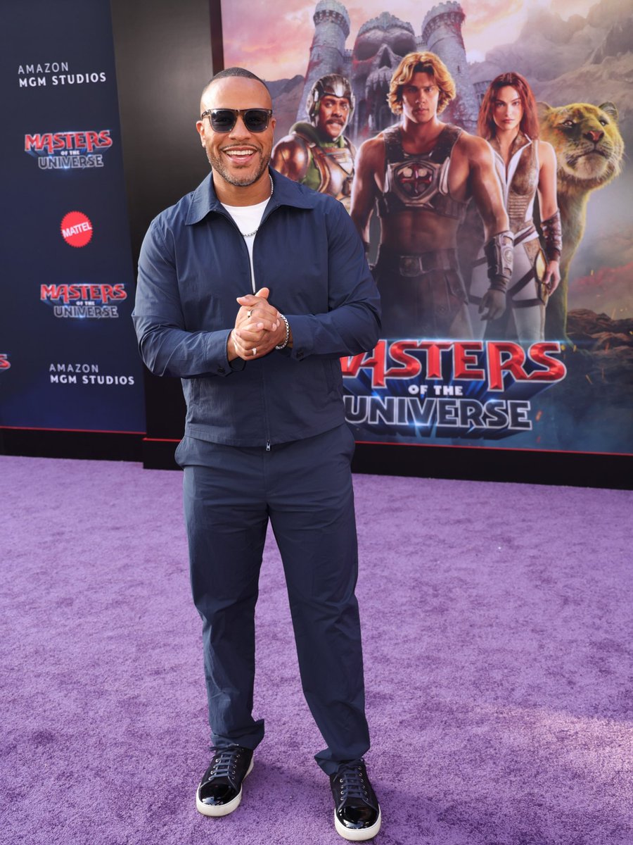 DeVonFranklin's tweet photo. Growing up, He-Man and the Masters of the Universe was my favorite toy and cartoon! 

Over 15 years ago, when I was a production executive at Sony Pictures and I oversaw the buying of the movie rights and development of Masters of the Universe. https://t.co/bu9UM8LZ3m