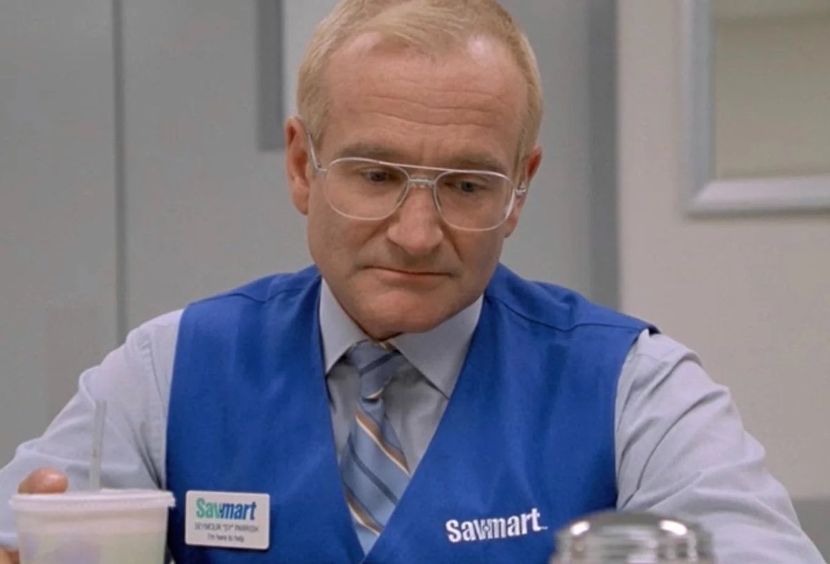 SexyBrak's tweet photo. Why did Steel Toe wear Robin Williams’ Walmart photo lab uniform to court???? https://t.co/ClKv0Ipp4Y