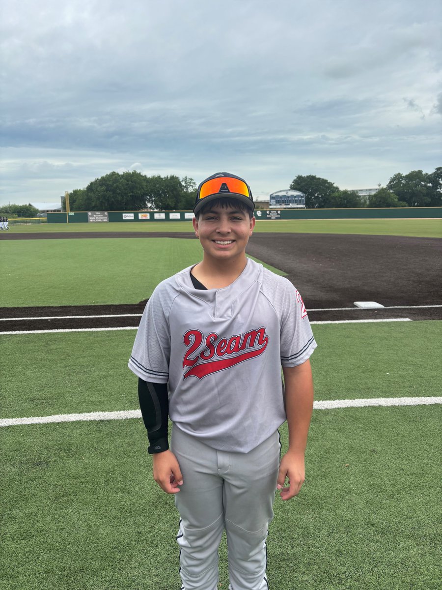FiveToolSTX's tweet photo. F: @2SeamBSBClub Red 13,
Marucci Elite TX Vicknair 2
PoG: Jayden Ruiz 2-3, 3B, 3 RBI, 2R
Notable: @7KalebGarcia07 1-2, 3B, RBI | 5.1IP, 6K, 2 H, 2 R https://t.co/4I1zRn3PiG