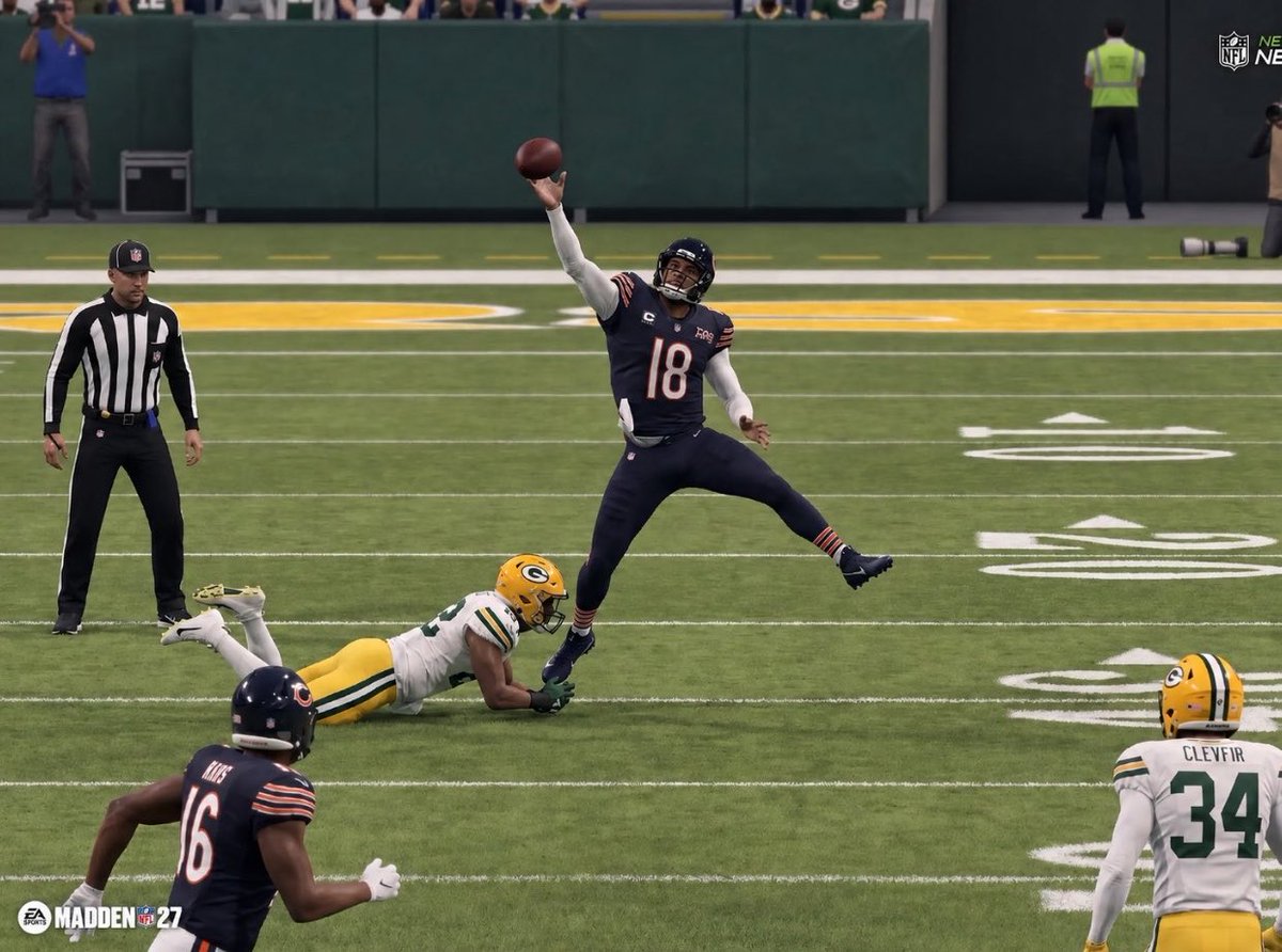 MaxMarkhamNFL's tweet photo. Wow. Madden 27 is very realistic. https://t.co/4DQPsWRHdL