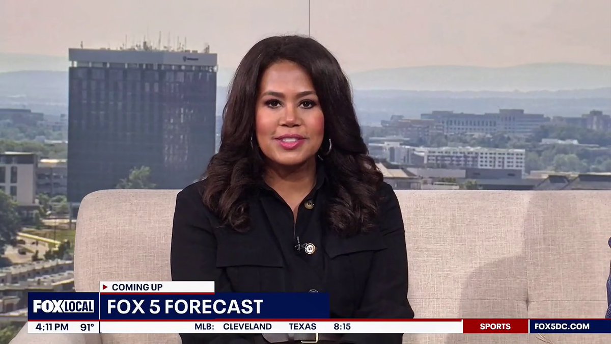 Morgan_Cody_1's tweet photo. @fox5dc #5at4 with @shomaristone @OhMyGOFF @MarinaMarraco @JenDelgadoFOX https://t.co/3trHcxKKTC