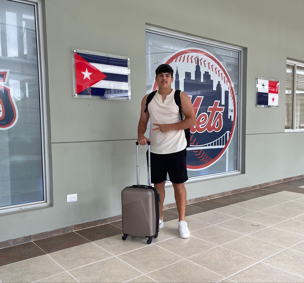 francysromeroFR's tweet photo. Cuban LHP César Morales, 19, has agreed to a deal with the New York Mets, pending physical.

Morales was part of Cuba’s U-18 National Team in 2024. 

He currently sits between 88-91 mph with his fastball. Trained by Bábaro Rodríguez in the Dominican Republic. https://t.co/MrsLHiI87H