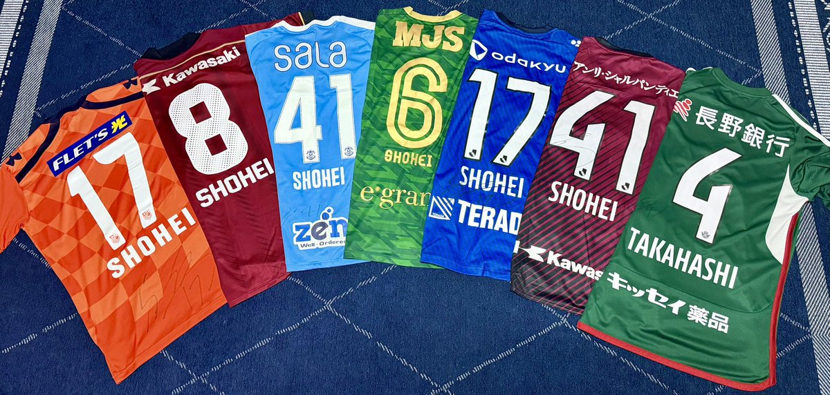 htmhtm178's tweet photo. 祥平選手を応援して14シーズン6チーム。山雅移籍してからは、いつもこれで最後かもと思いながらスタジアム行ってたけど、今日は本当に最後。アルウィンという素晴らしいスタジアムでの引退セレモニー、見届けてくる！ https://t.co/VWqUwTruu7