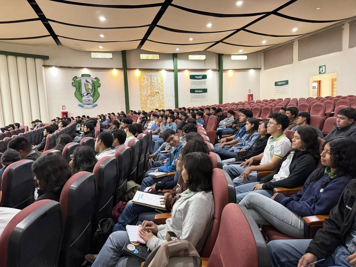enca_gt's tweet photo. 🌿 Con disciplina, liderazgo y excelencia, nuestros estudiantes continúan preparándose para enfrentar los retos del mundo laboral...

#ENCA #PAAFS #OrgulloENCA #FormandoLíderes #EducaciónAgrícola #Agroindustria #Forestal #DesarrolloRural #Guatemala 🌱🇬🇹 https://t.co/n29xvTiA29