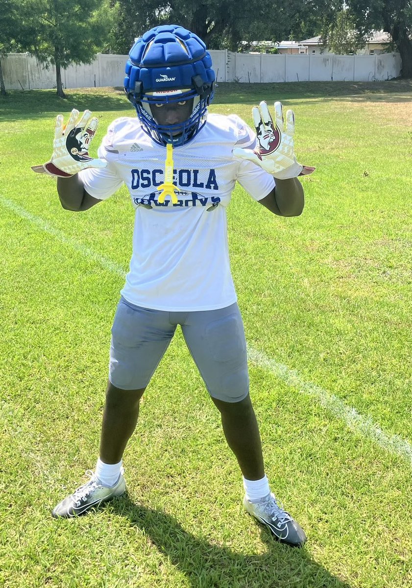 CentralNorvell's tweet photo. Noles247’s Kolby Crawford has put in a crystal ball prediction in favor of Florida State for Class of 2027 three-star defensive lineman Jason Lewis from Kissimmee, Florida.

Lewis is currently on an official visit this weekend with the Seminoles. 👀 #GoNoles #Tribe27 https://t.co/3FF3XUVZc0