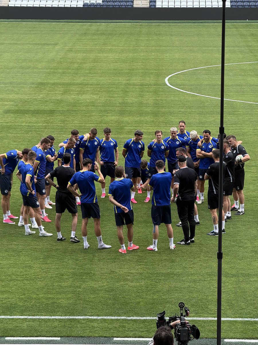 ZParnesTV's tweet photo. The Bosnian national soccer team gets ready for their final Pre-World Cup match against Panama tomorrow. 

Another great event for Energizer Park 
#WorldCup #Bosnia https://t.co/vCAg1WVezN