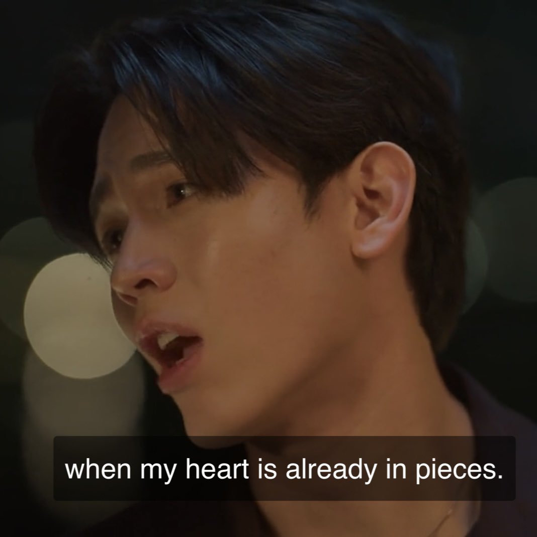 mrstawan's tweet photo. this scene got me teary eyed… it hurts so much, i hope no one ever feels this way 🥺

#ADogAndAPlaneEP2 https://t.co/xaWMIeXYRg