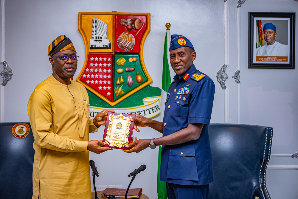 seyimakinde's tweet photo. The surveillance missions carried out by officers of NAF have given us tremendous insights into what the ground troops are facing. As I said during one of my updates, the surveillance aircraft which our administration procured for Oyo State is currently at the Air Force Base in Lagos. We look forward to receiving the assembled aircraft very soon so that it can be used for the purpose for which it was procured.