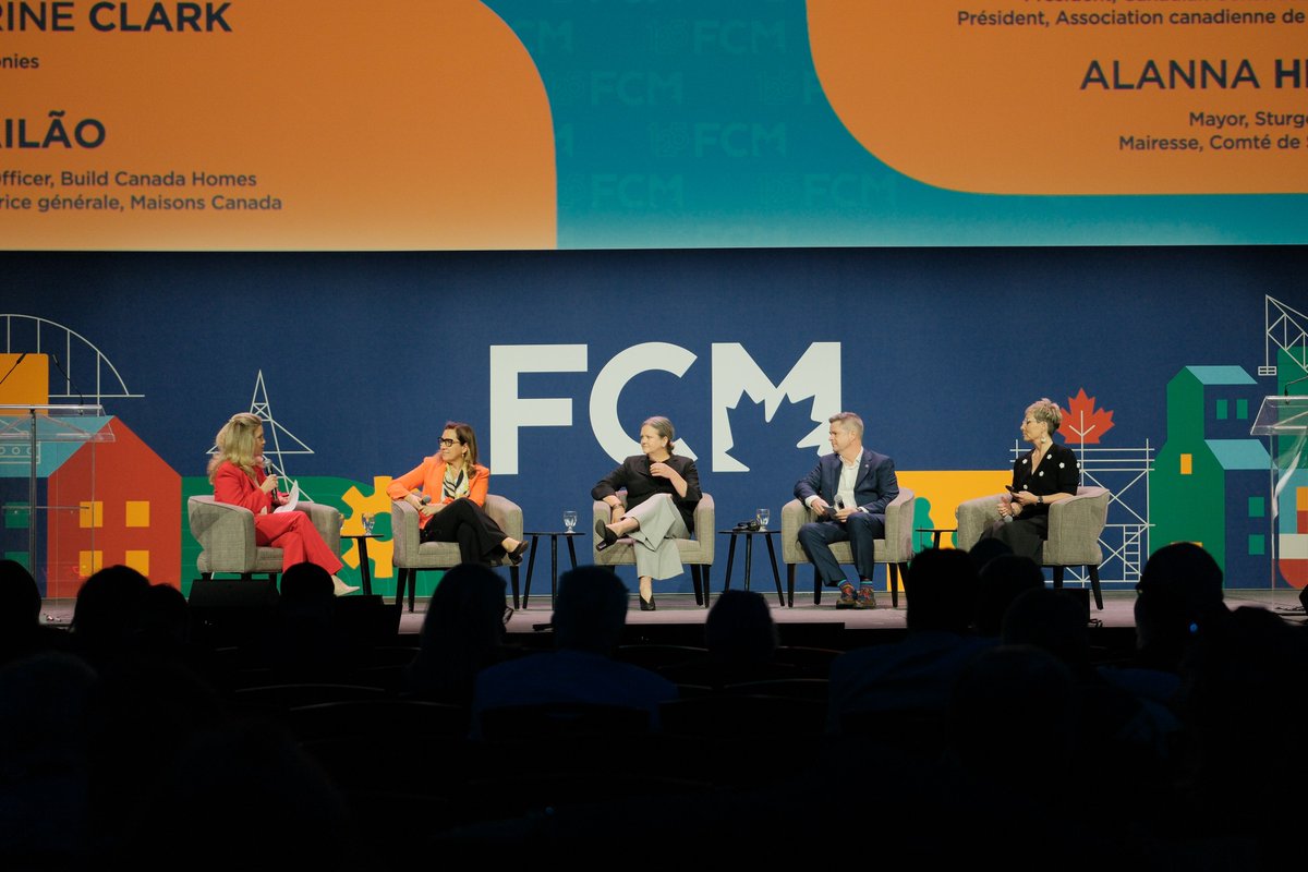 FCM_online's tweet photo. How do we unite, across communities and orders of government, to build big things together? How do we make it easier to build?

These questions and more were explored this morning by @BuildCanHomes CEO @anabailaoTO , @SturgeonCounty Mayor Alanna Hnatiw, Canadian Infrastructure Council Chair and Evergreen CEO Jen Angel and Canadian Construction Association CEO @RoddieGilbert —moderated by @catherinejclark.

Thank you all for the insightful dialogue.

#FCM2026AC