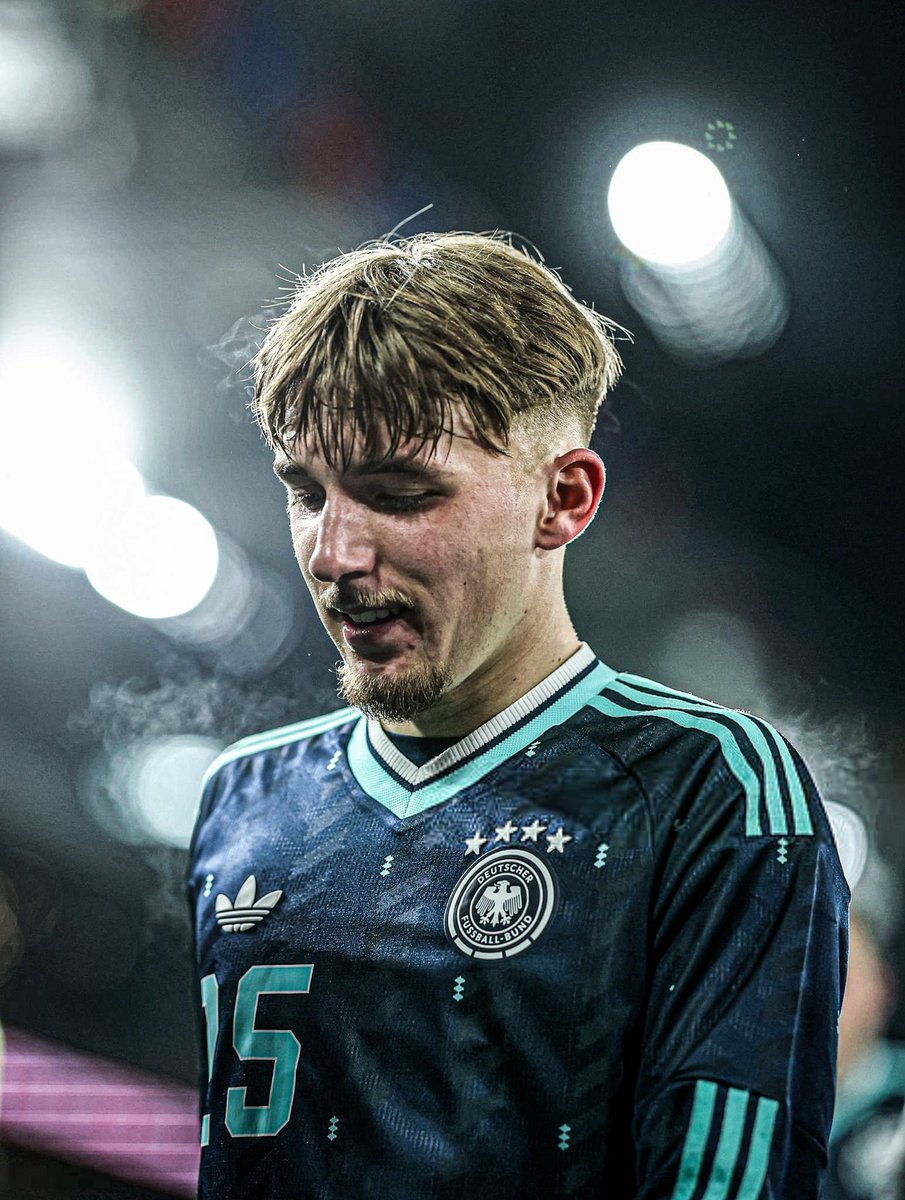The Touchline | 𝐓 tweet media
