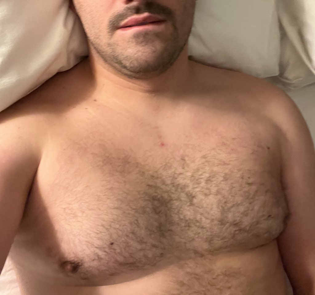 ColinMK4's tweet photo. Gettin me real girthy over here in the SW Suburbs @FitQueenandKing https://t.co/Qp0iAgswZz