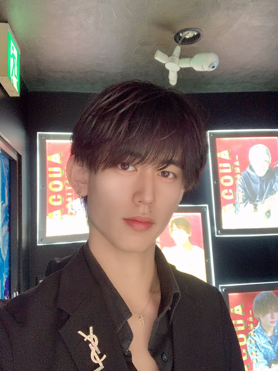 Sento_acqua's tweet photo. 短髪の評判は如何に

#大宮 #ホスト #初回 #ホスト初回 

@ACQUA__SAITAMA https://t.co/JxQ352k2YO