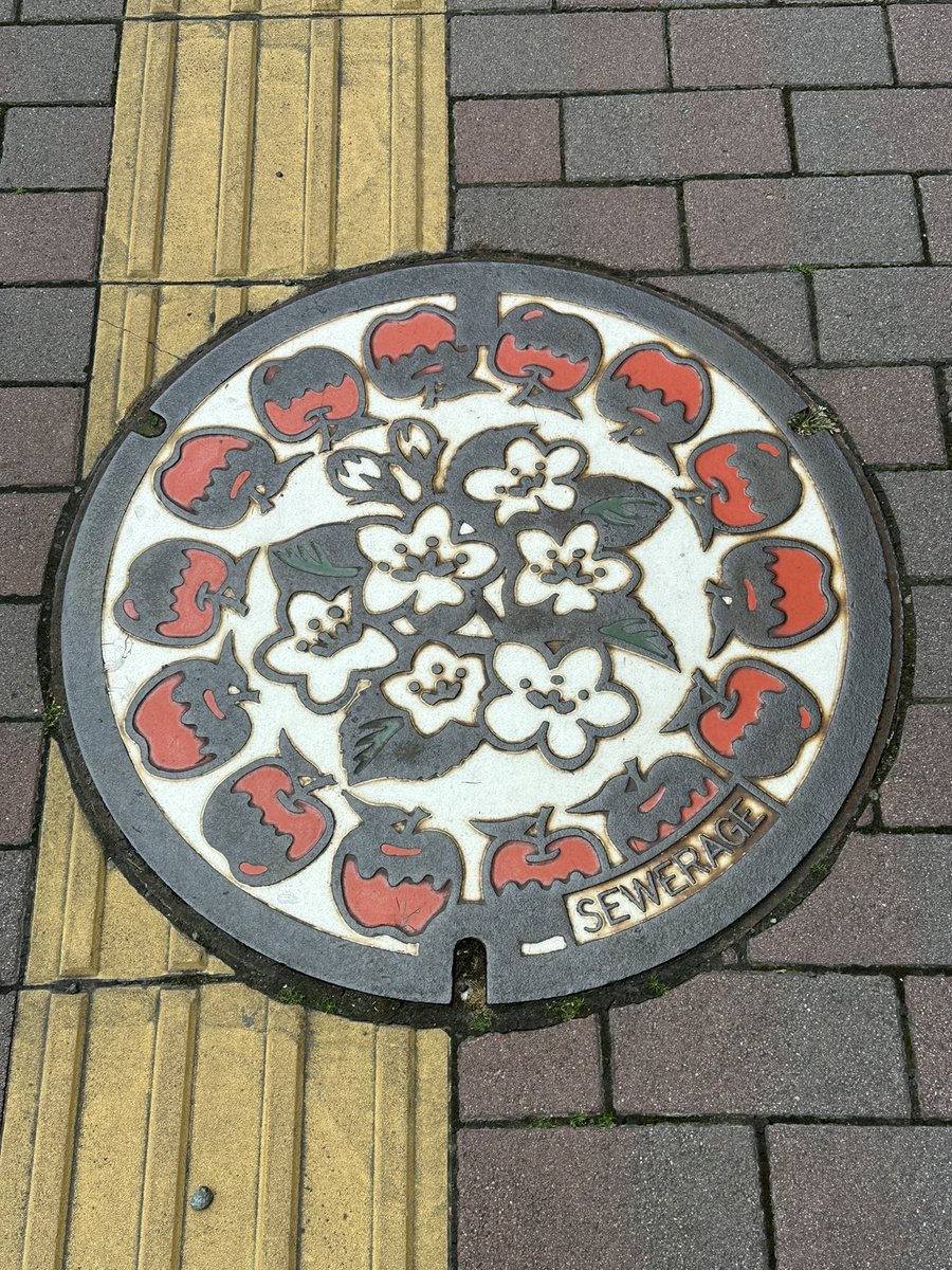 keizo1111's tweet photo. 【マンホールコレクション】
長野市編 https://t.co/eIctmzdqNm