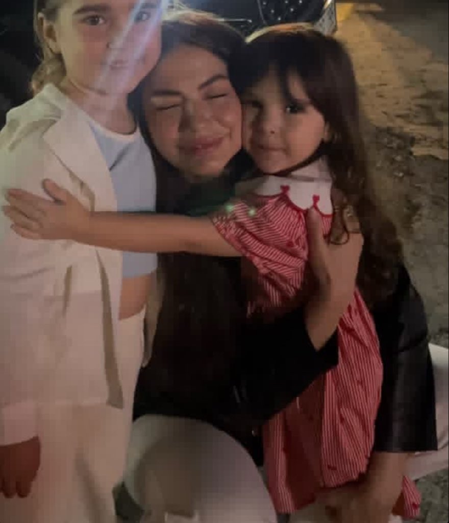 azevedorafa's tweet photo. Aaaa que fofura 😍😍
#DemetÖzdemir https://t.co/A5OuZIicf5