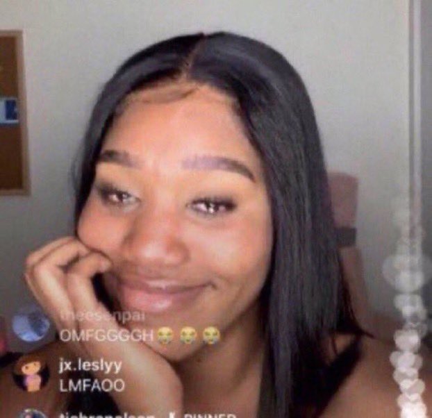 mascarayde's tweet photo. aura vs. salina adding onto the never-ending list of the S15 girls hating each other 😭😭😭😭 https://t.co/J0yZKgNsv3