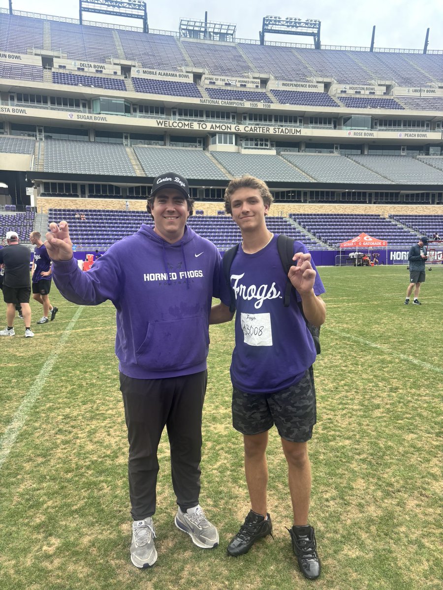 WBushaw2's tweet photo. Had a blast at tcu camp! Thankful to get the opportunity to showcase my skills. 
|4.81-40|6’0| 160| 
@apranchftw @foster_sawyer @TCUFootball @CoachSampson3 @ShaunTaylorTCU @Coach_Pelz @PrepRedzoneTX @Coach_Blaize @CoachSonnyDykes https://t.co/uqgT9Cs0Dc