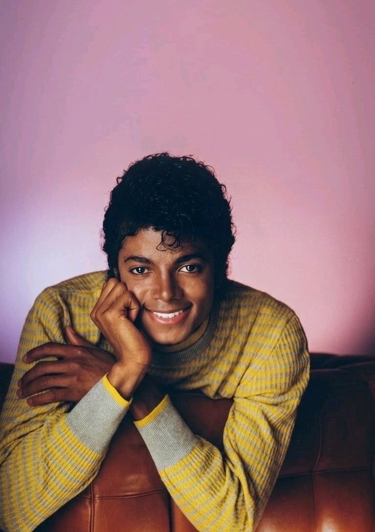✨ MJ ✨ tweet media