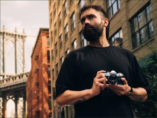 BandCCamera's tweet photo. Thinking about picking up the OM SYSTEM OM-3 with the M.Zuiko Digital ED 12-45mm lens? Right now at B&C Camera, you can save $300 and grab this powerful, weather-sealed mirrorless camera kit for just $1,999.99 instead of $2,299.99. With its classic design, 20.4MP sensor, 4K 60fps video, advanced computational photography features, and versatile 12-45mm f/4 PRO lens, it's a fantastic setup for travel, street photography, everyday adventures, and content creation. Plus, when you shop at B&C Camera, you're buying from an authorized dealer and getting the support of a camera store that photographers trust.
https://t.co/VtyvyxEJ2L