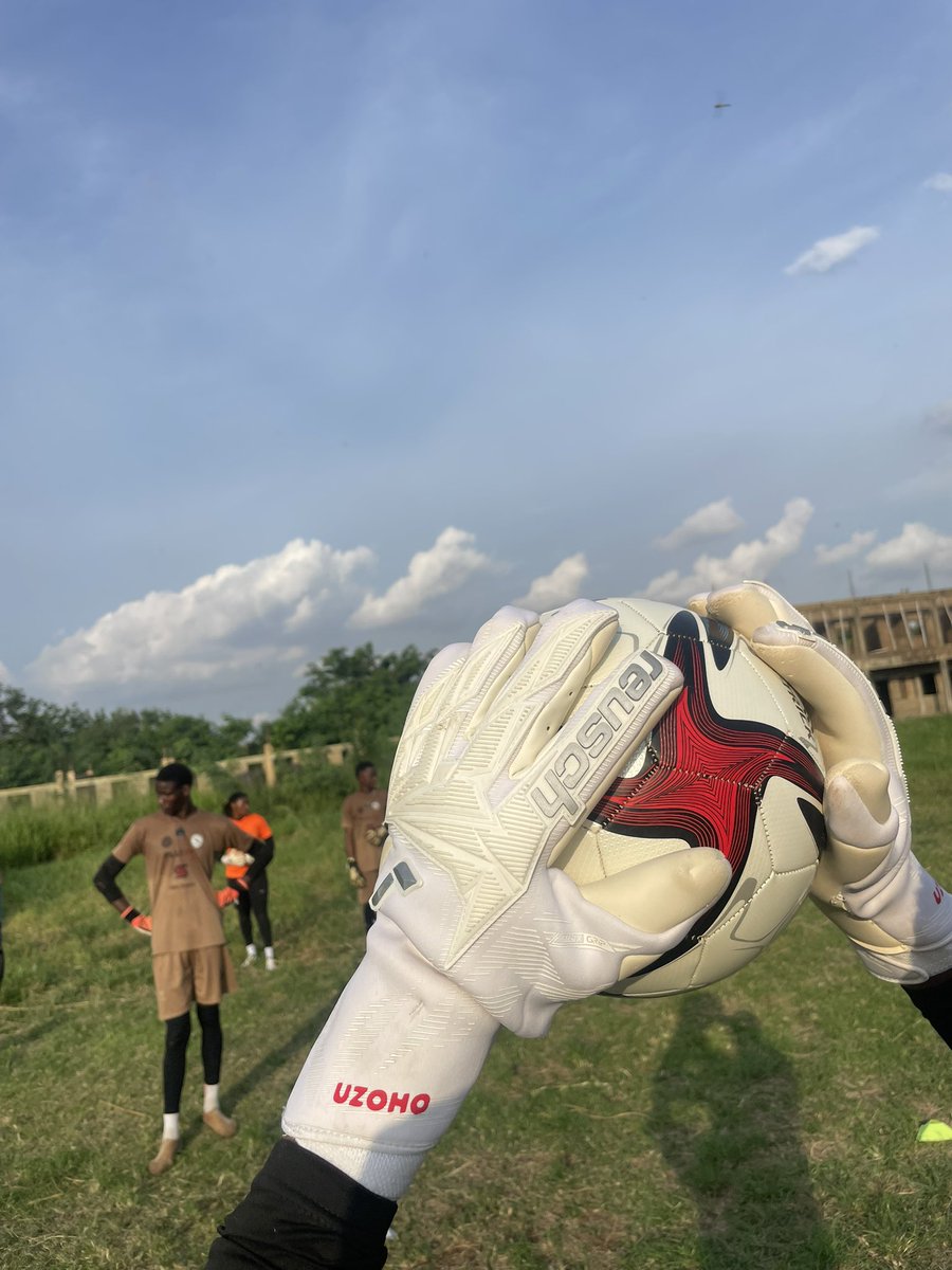 TOPNOTCHGk's tweet photo. Francis Uzoho always supporting…

@Uzohof Proper human being.❤️🙏🏿 https://t.co/L8zAlVLge1
