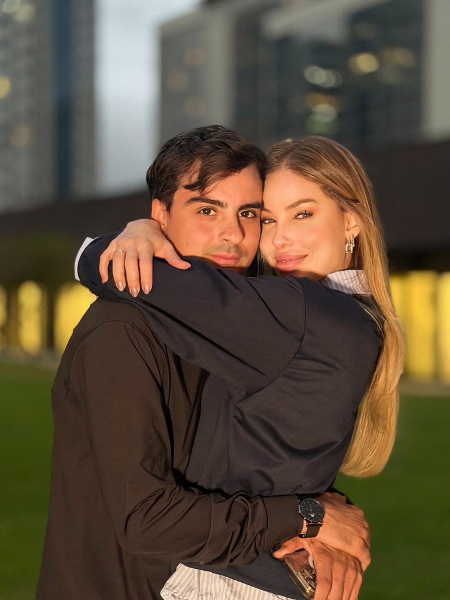 qgduducamargo's tweet photo. 💘 @assaioficial, queremos ver essa Publi acontecer! 💘

O Dia dos Namorados está chegando, e seria incrível ver uma publicidade de casal mostrando amor, companheirismo e momentos especiais que podem ser compartilhados com os produtos do Assaí Atacadista.

📢 Vamos pedir ao Assaí Atacadista que invista em uma campanha especial de Dia dos Namorados! Curtam, comentem e compartilhem para que essa ideia chegue até eles.  #Casal #Sadu