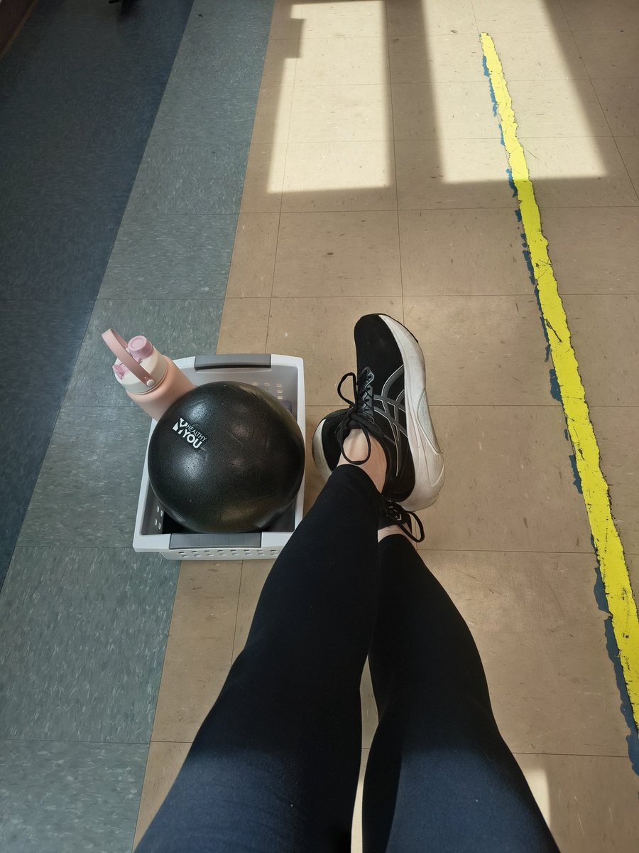ColleenEckmark's tweet photo. #BellevueYMCA #CardioClass #StrengthClass #KickingAss https://t.co/40GloXF3kK