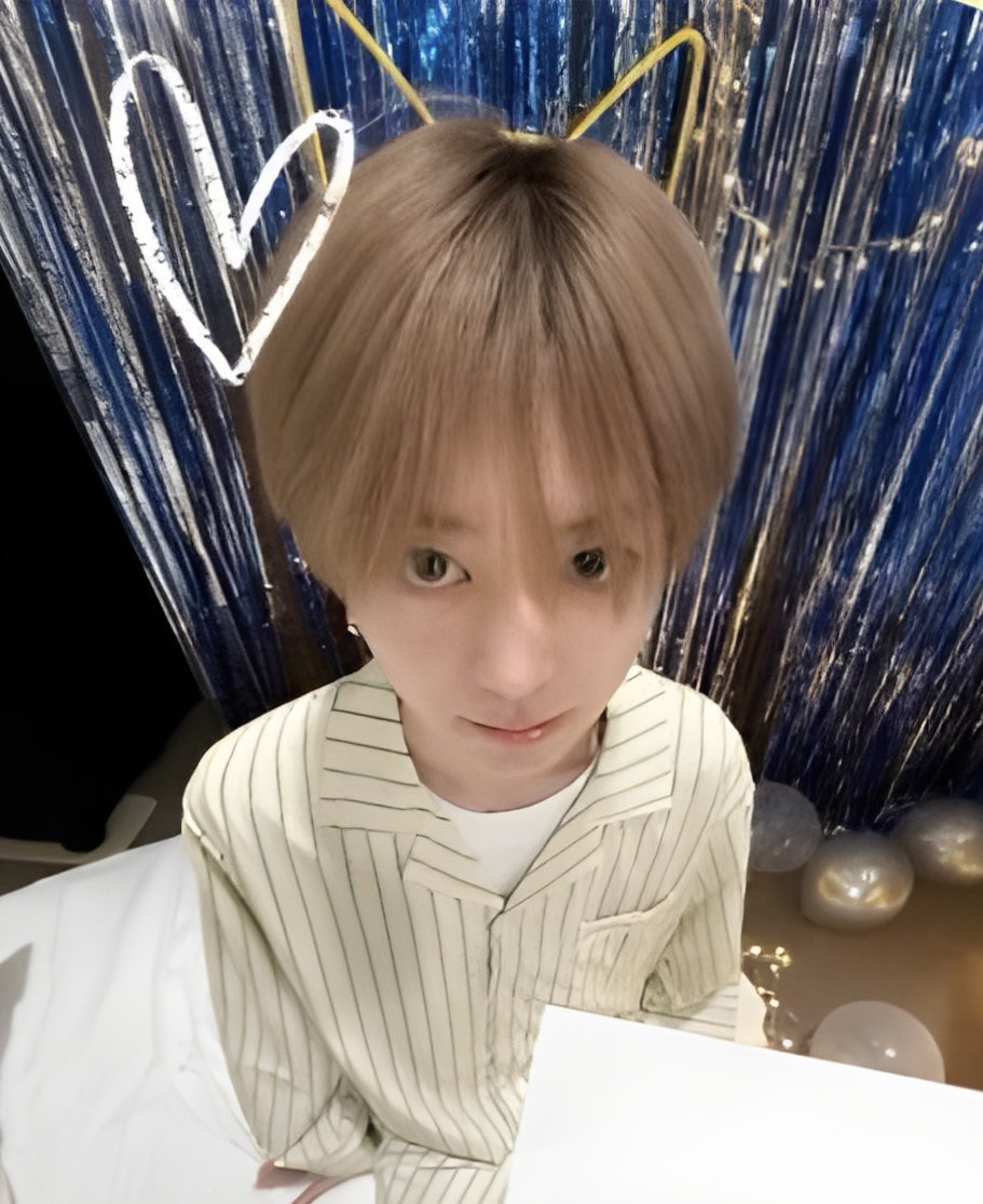 hkti_0's tweet photo. @dmswQplmGn58487 はじめまして🙇🏻‍♀️ 是非 #小清水蓮 くんに1票お願いします。誰よりも早く朝練に来る努力家で、グループのことを想い発言が出来る子です😢豪快な笑��方とステージの上でのかっこよさ等ギャップも魅力です。現在最下位です︎；；絶対にデビューさせてあげたいので、ぜひご検討下さい☺︎ https://t.co/tn6uYTV57d