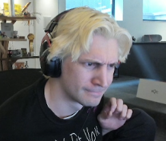 ml33x's tweet photo. "what about asmon chat" 😭😭 https://t.co/XB76snrdD1