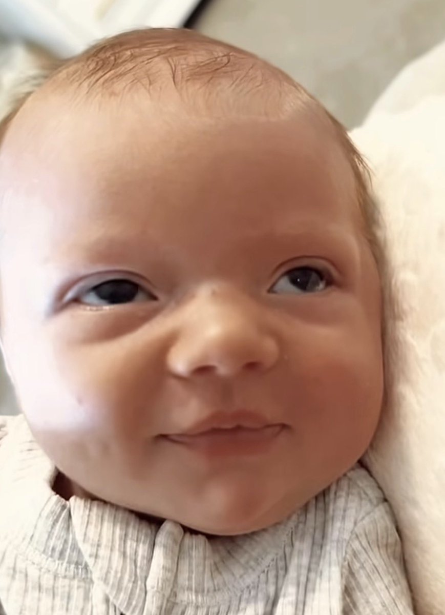qii_wop's tweet photo. @1rejji انا استخدمه على انه ذا البيبي مرا يمثلني https://t.co/aCNZ8uXnap