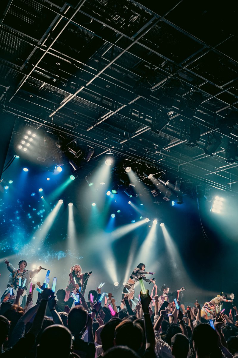 32_photo's tweet photo. AZ-ON
#AZON

AZ-ON 3周年 BIGCATワンマンライブ
『WELCOME TO PIXEL WORLD』
2026/06/05 https://t.co/h4TFrMZYK4