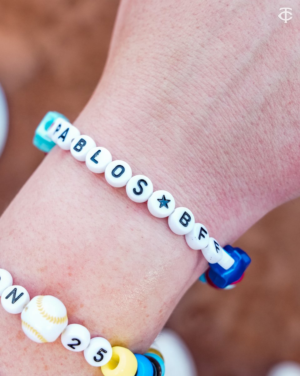 Twins's tweet photo. So make the friendship bracelets 🫶

@mntwinsrachel is known as the official friendship bracelet maker of the Minnesota Twins and giving them to players. For Pop Star Night, Pablo made her one! https://t.co/rW6mQCowfD