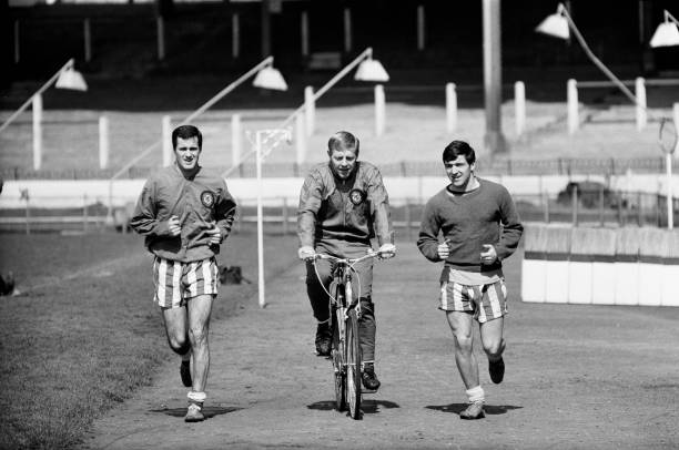 AnnaLauraWelsh's tweet photo. A flashback for your Saturday, fellow #Chelsea fans. 

Have a nice weekend! 

💙💙💙

📸 Photograph: Monte Fresco

#CFCHeritage https://t.co/TSwCg6hzqb
