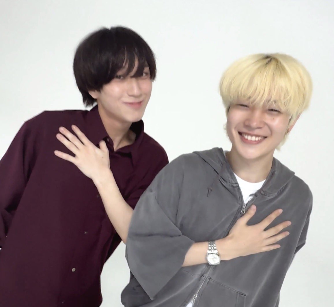 tonakainoyume's tweet photo. 狂おしいほどかわいくて、誇張じゃなく何百回も見てる動画
開始4秒くらいの振り返る前の笑顔が特に好き！！！！
 #浅香孝太郎 https://t.co/v9s57kHdU6