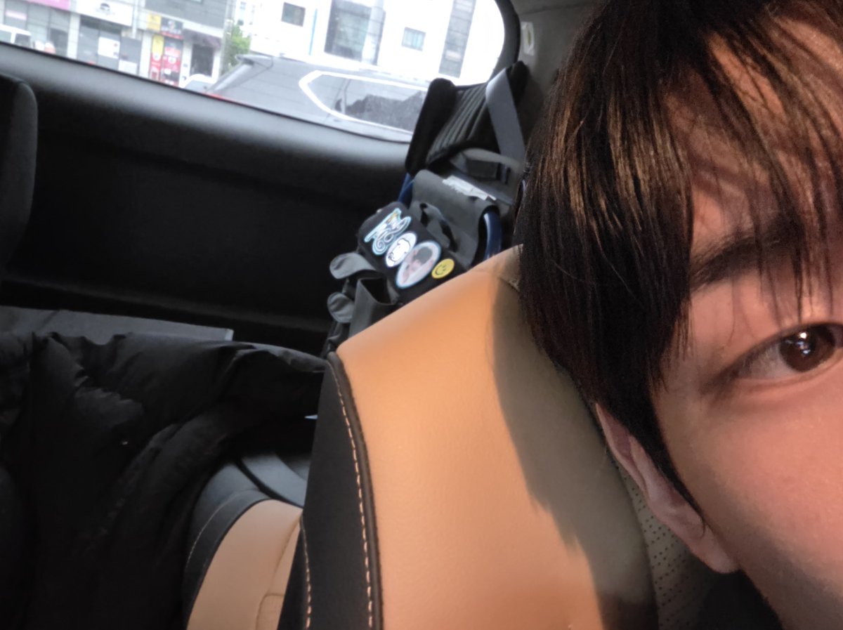 cold_cshh's tweet photo. 260606 프롬 업로드
#차선형 #CHASUNHYUNG https://t.co/K9TydeeT7A