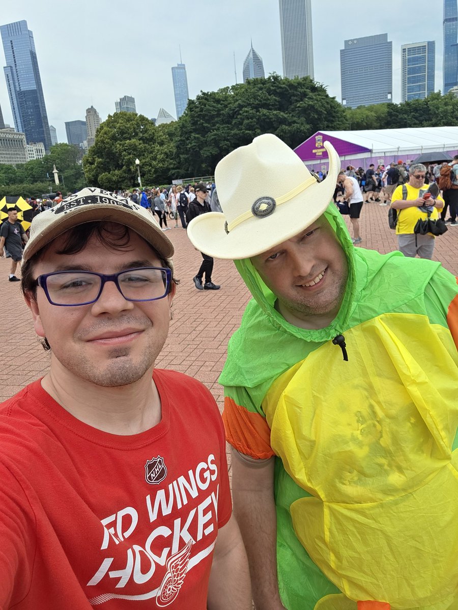 ACR8823's tweet photo. @MikeNerdlaw Found you earlier https://t.co/nowMnxMChL