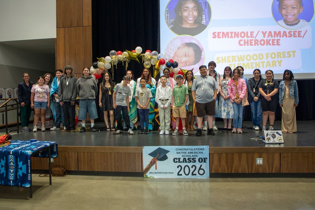 FWPS210's tweet photo. 🌿 Honoring Native excellence! FWPS celebrated 37 Native seniors with cultural traditions, gifts, and treats prepared by FWHS culinary students. Seniors also recognized impactful staff with heartfelt words. Learn more at https://t.co/DAKV2nMEFv 

🎓✨ https://t.co/YxQmm5txY5