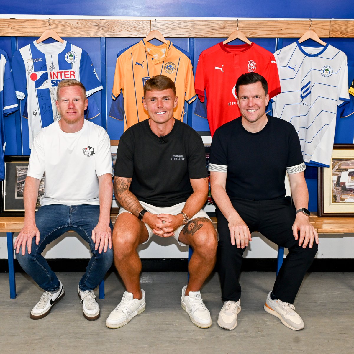 LaticsOfficial's tweet photo. The band is back together. 🎸

#wafc https://t.co/teM1rmdT27