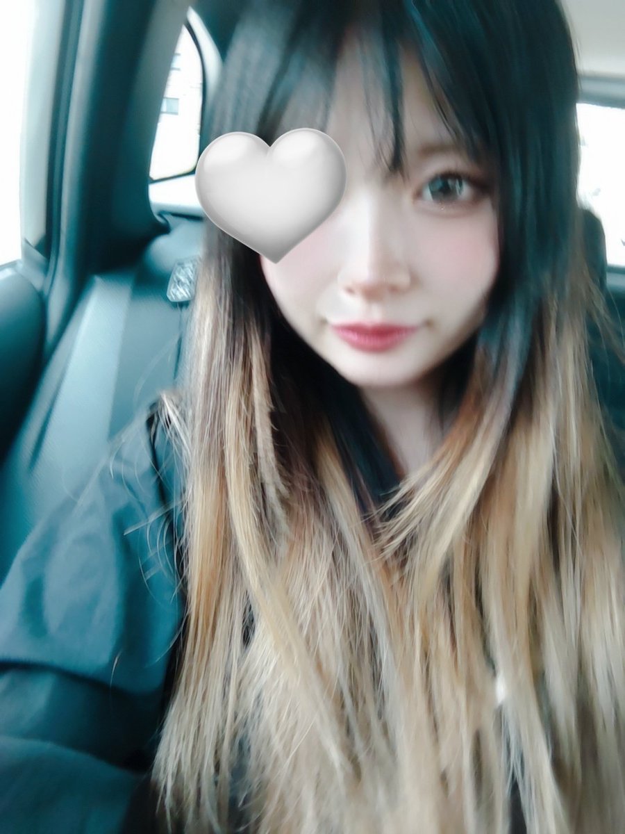 AoIchan_0214's tweet photo. ぶれぶれ笑笑
ただいま向かっています🚗³₃

#がちゃぽん新川店 さま
#PR https://t.co/BsCHTzXFgf