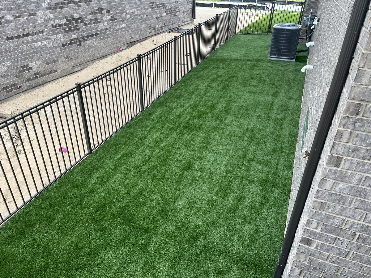 MaxDesignConst's tweet photo. Artificial turf anyone?? https://t.co/CXWIA8urPU
