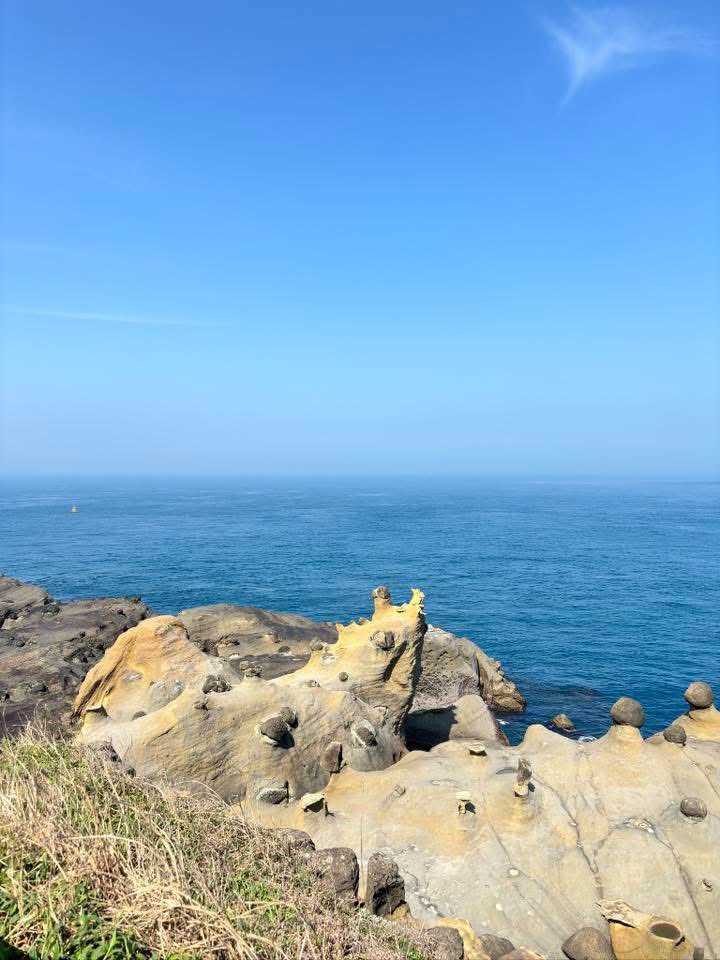 KKKevinz's tweet photo. สวยมากที่นี่ วิวดีสุดๆ แต่แดดก็ร้อนมากเช่นกัน

#heping #geopark #reviewtaiwan #taiwan https://t.co/n3kpm51aMo
