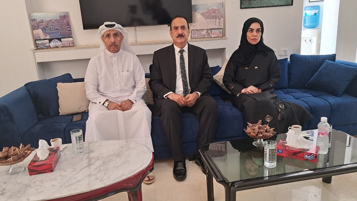 QatarEmb_Tunis's tweet photo. قام سعادة السفير زايد بن سعيد الخيارين سفير دولة قطر لدى الجمهورية التونسية يوم الأربعاء 3 يونيو 2026 واجب العزاء بمقر سفارة الجمهورية اليمنية بتونس اثر وفاة الرئيس السابق عبد ربه منصور هادي https://t.co/WTZX41exCU