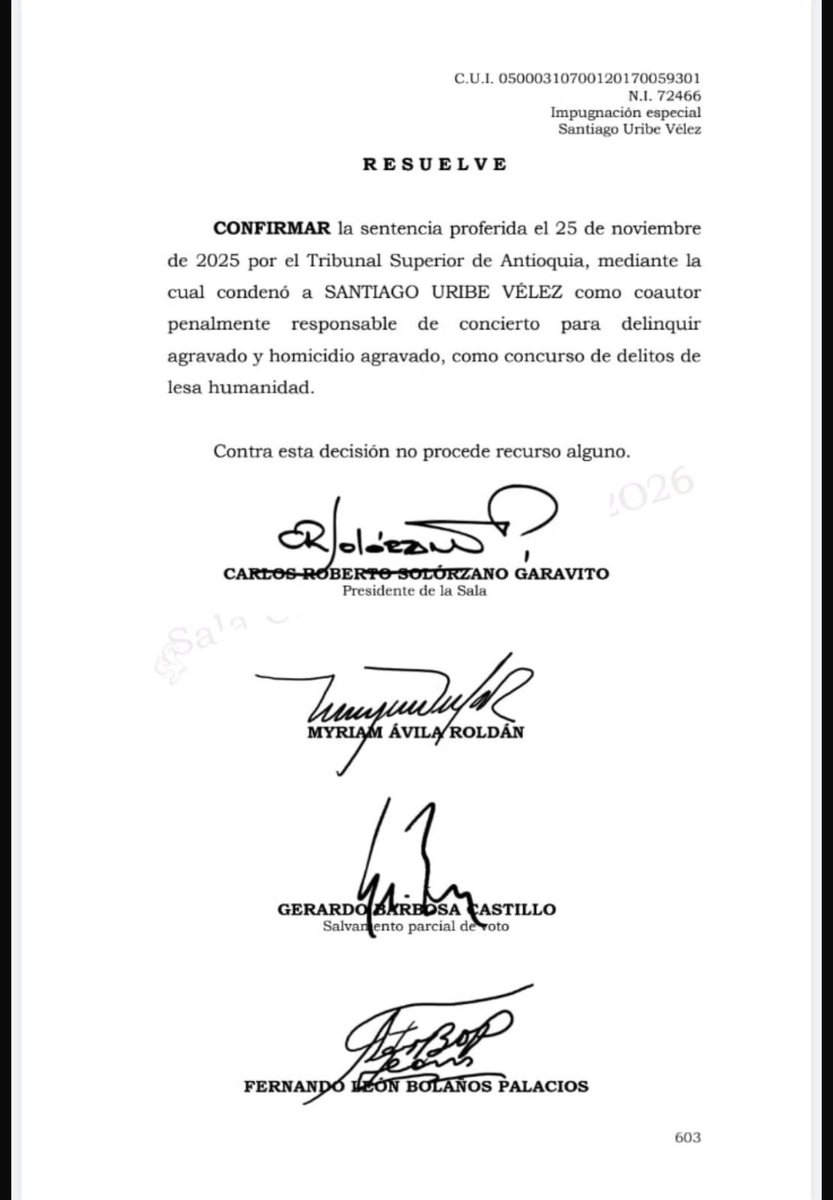 MAGODELASINTONI's tweet photo. "Pido la palabra" Ahí  te dejo tigrillo de peluche. Condena confirmada. https://t.co/0XCzkwOvsc