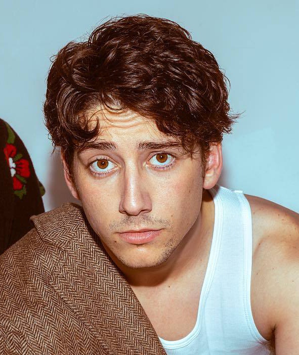 lizziessera's tweet photo. those caramel-brown eyes🤎 https://t.co/VUznvaVqm0