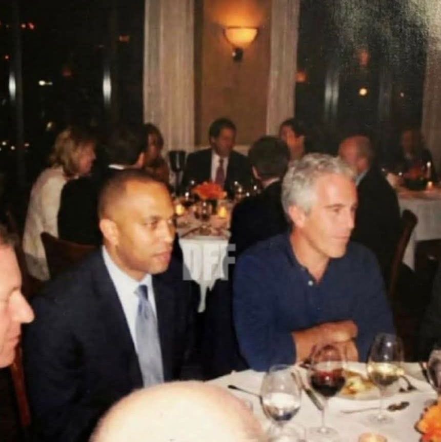Karlondo's tweet photo. @ArielMA1963 Dummycrats do that. https://t.co/izNUhJ6tYY