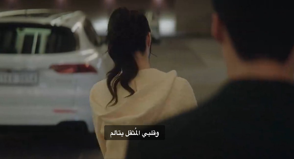 2hbd_'s tweet photo. حتى مع هوشاتهم وزعلهم ورفضها المستمر له قاعد يمشي وراها لايجيها شي لانها سكرانه☹️ https://t.co/I4oAClVN3t